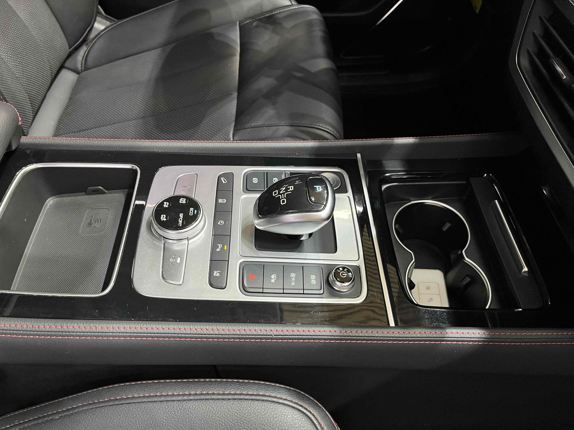 Used BYD Tang New Energy 2019 DM 2.0T All-Wheel Drive Smart Connect Enjoyment Model 5 Seats China VI Standard