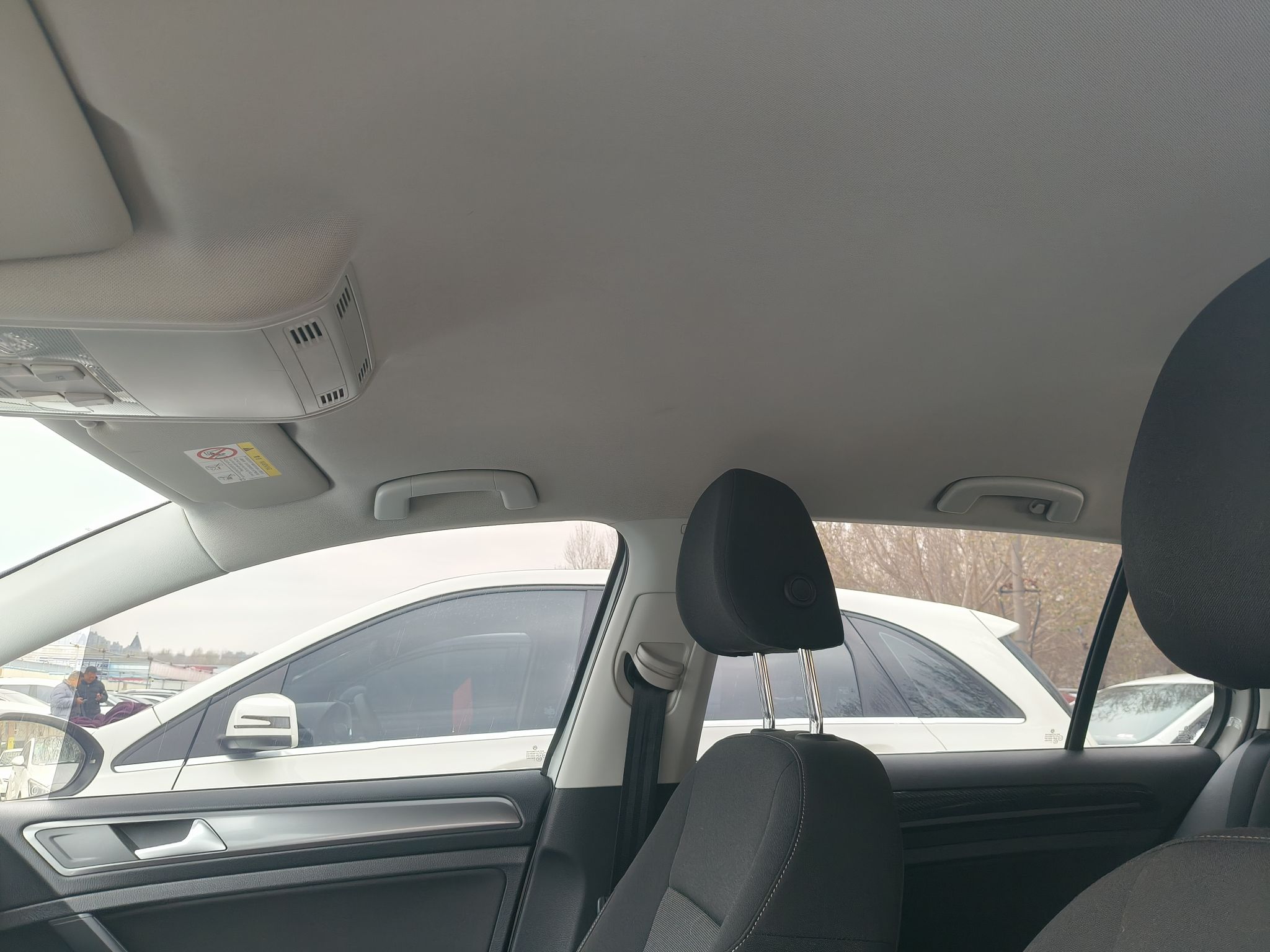 Used Volkswagen Golf 2016 1.6L Manual Fashion Edition
