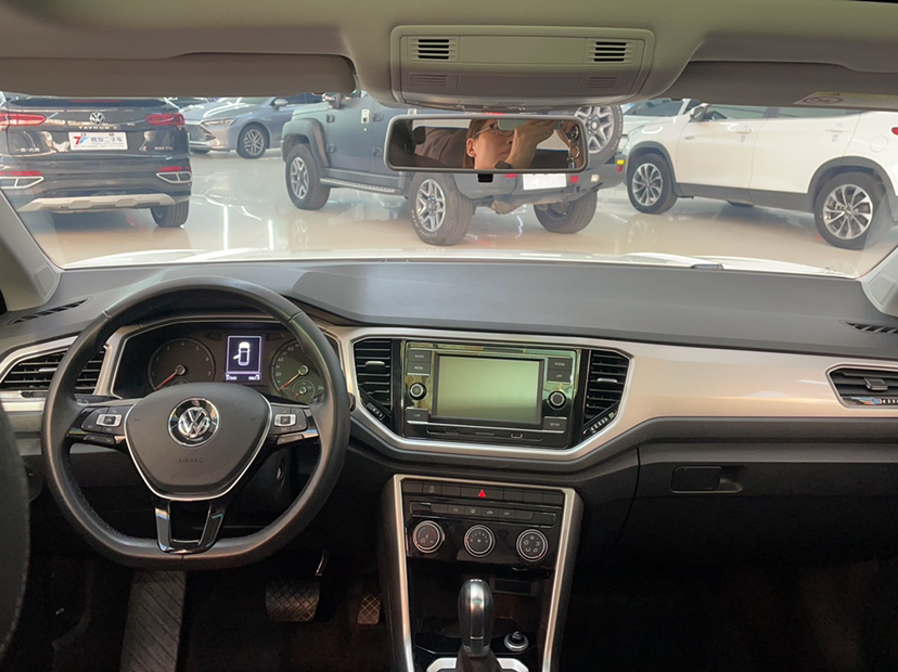 Used Volkswagen T-ROC 2020 280TSI DSG Two-Wheel Drive Advanced Version
