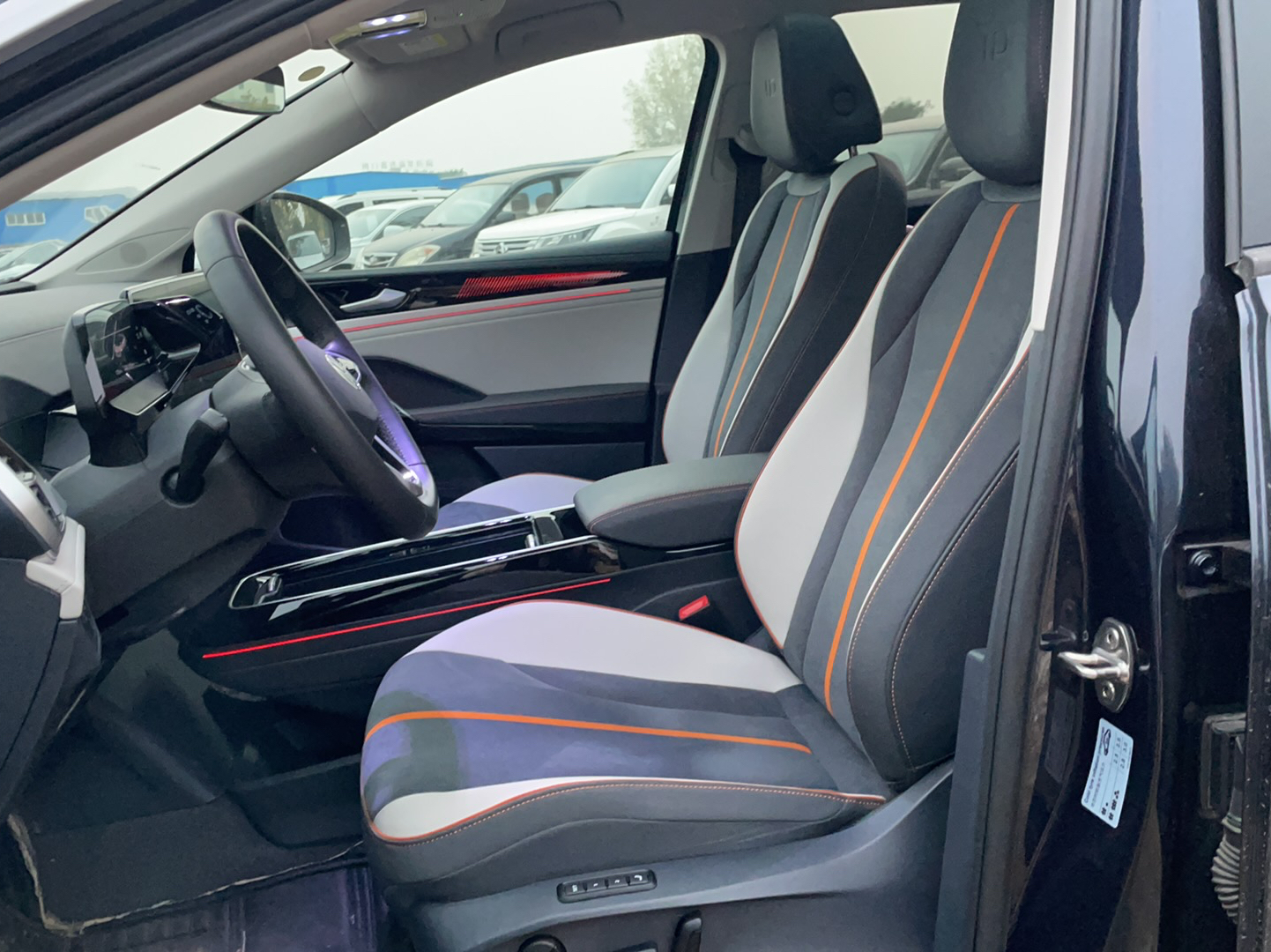 Used Volkswagen ID.6 CROZZ 2022 Long-Range PRO Edition
