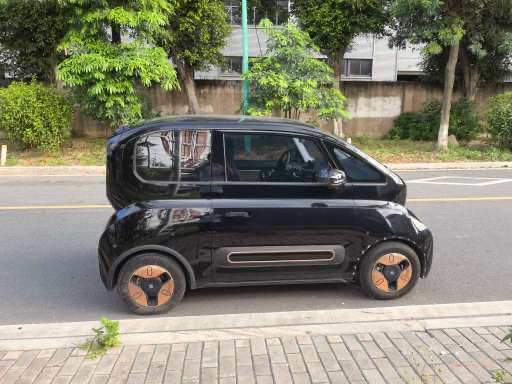 Used Baojun KiWi EV 2021 Artist Model Lithium Iron Phosphate
