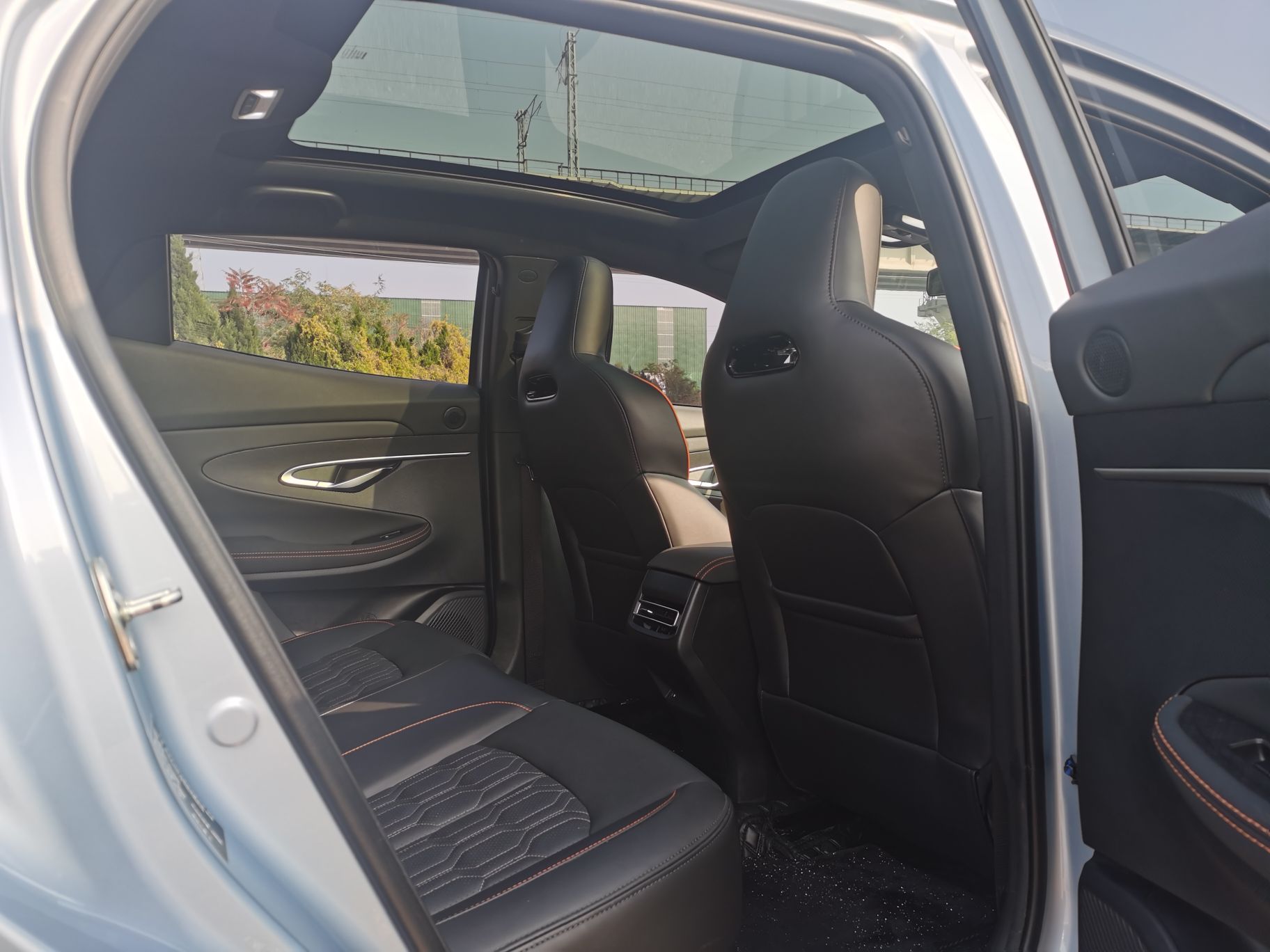 Used Changan UNI-T 2022 2.0T Prestige Version
