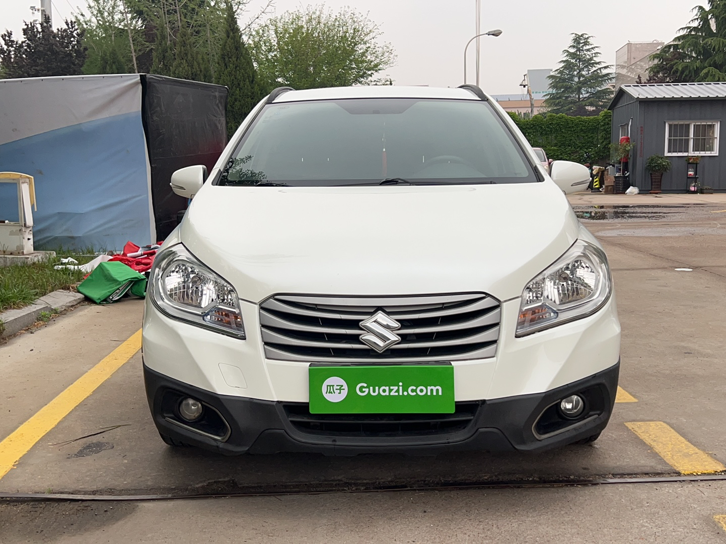 Used Suzuki S-Cross 2015 1.6L CVT Two-Wheel Drive Entry-Level Trim
