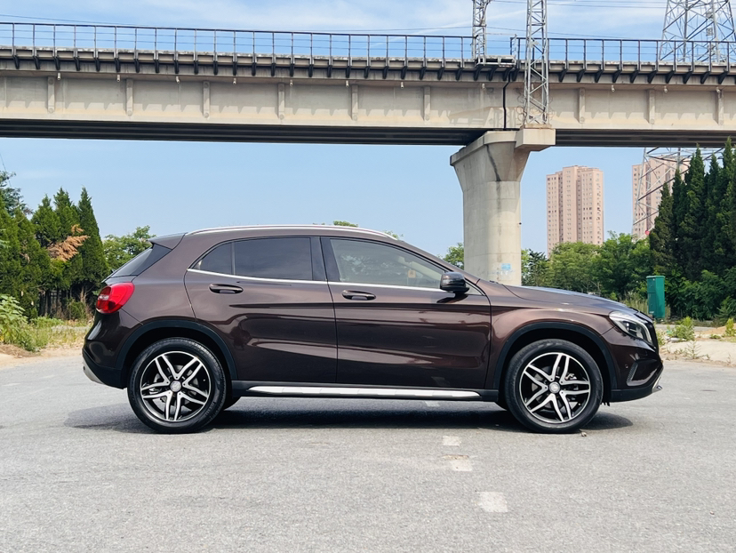 Used Mercedes-Benz GLA 2015 GLA 220 4MATIC Fashion Model