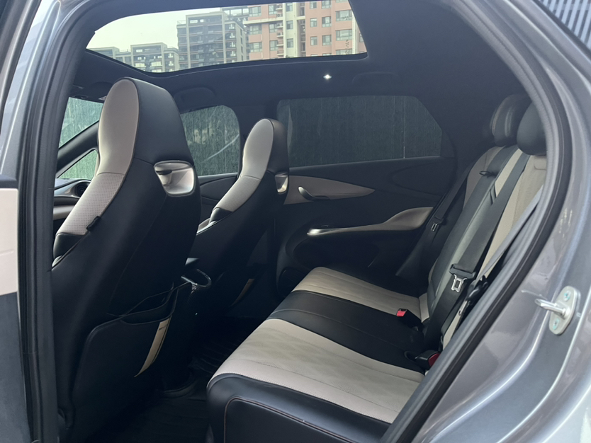 Used BYD Dolphin 2024 Honor Edition 420km Fashion Version
