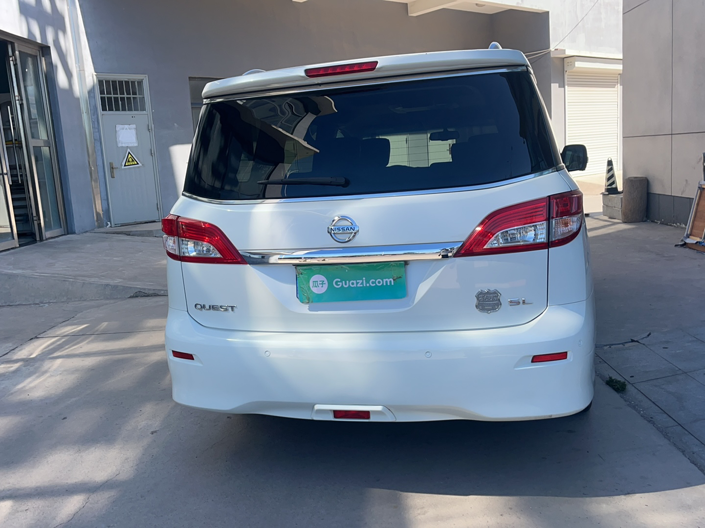 Used Nissan Quest 2015 3.5L SL