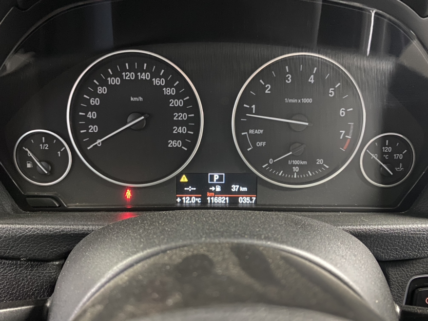 Used BMW 3 Series 2014 320Li Fashion Model
