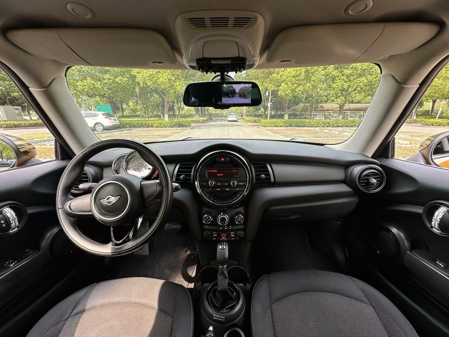 Used  MINI 2014 1.2T ONE
