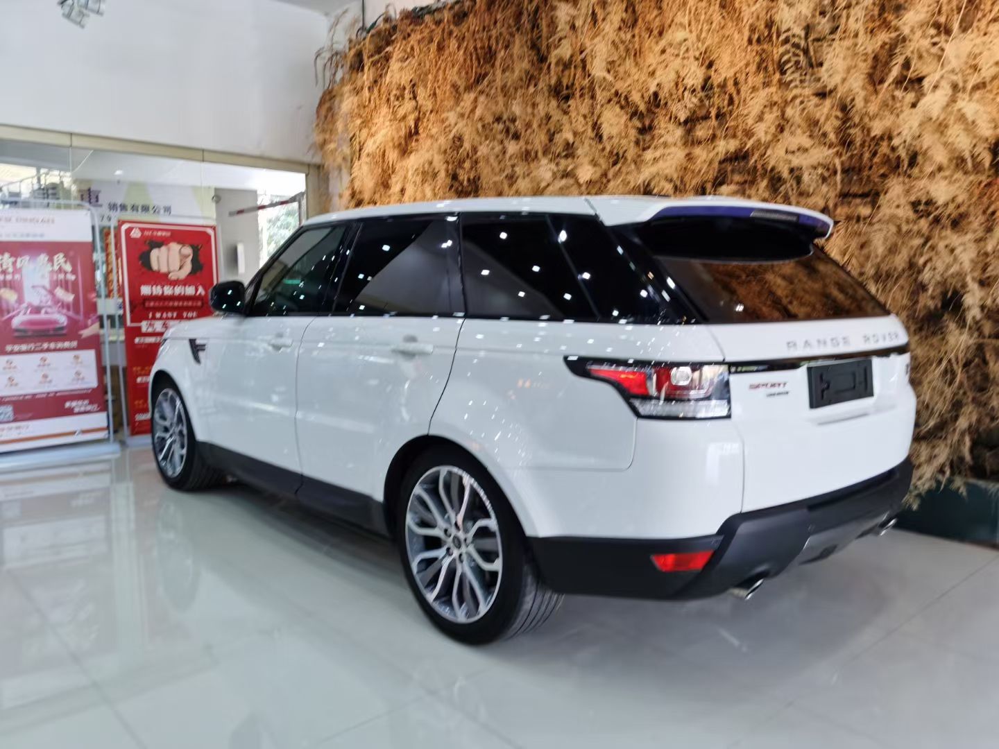 Used Land Rover Range Rover Sport 2016 3.0 SC V6 HSE DYNAMIC
