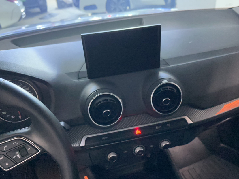 Used Audi Q2L 2018 35 TFSI Launch Exclusive Edition China VI
