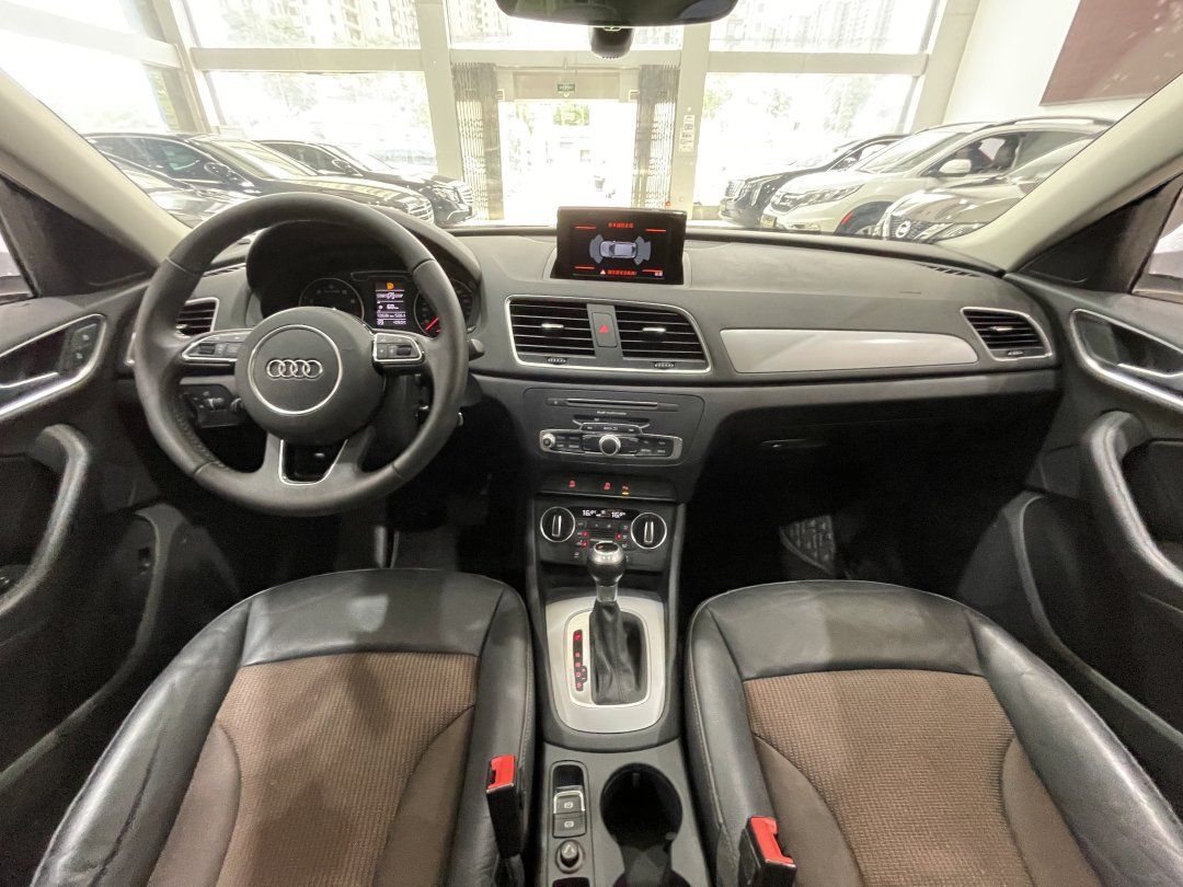 Used Audi Q3 2018 30th Anniversary Edition 30 TFSI Fashion Model
