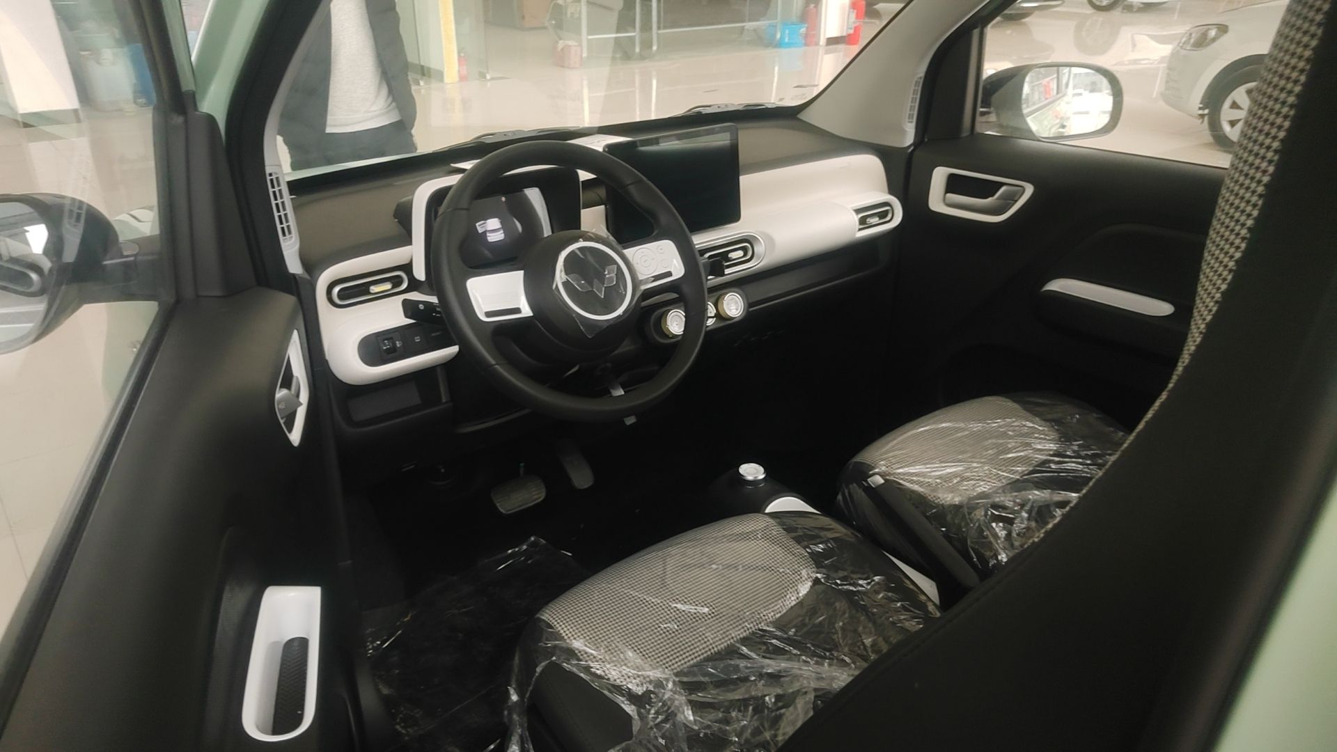Used Wuling Hongguang MINIEV 2024 3rd Generation 215km Youth Edition
