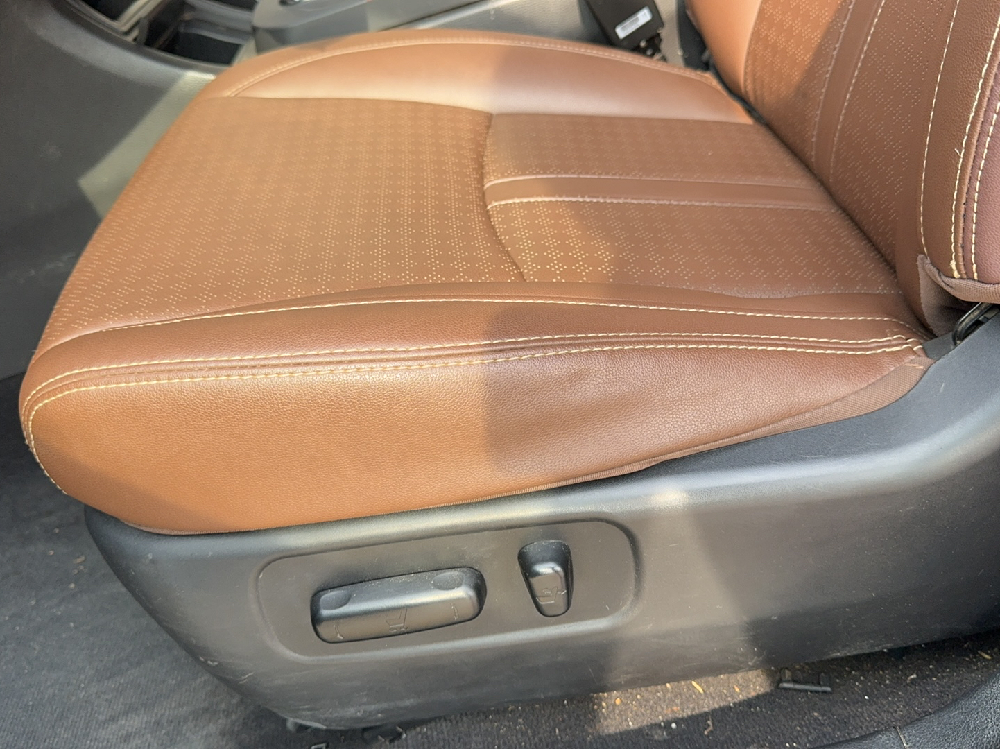 Used BYD S7 2015 2.0T Upgraded Automatic Luxury Version
