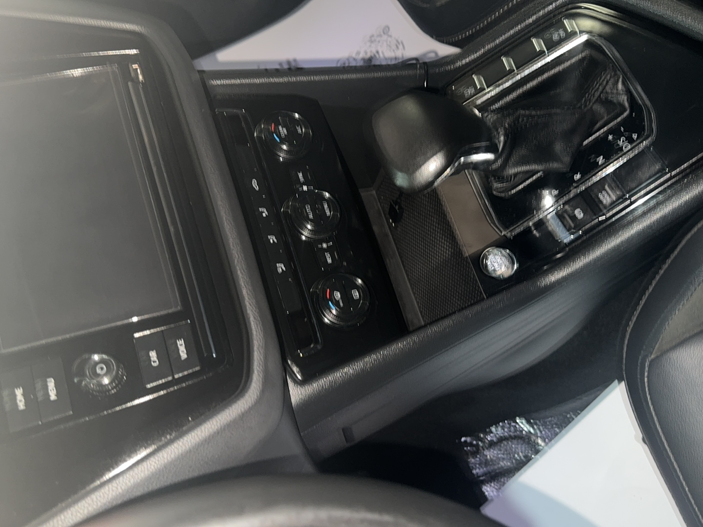 Used Volkswagen Tiguan L 2019 330TSI Automatic Two-Wheel Drive Panoramic Comfort Edition China VI Standard
