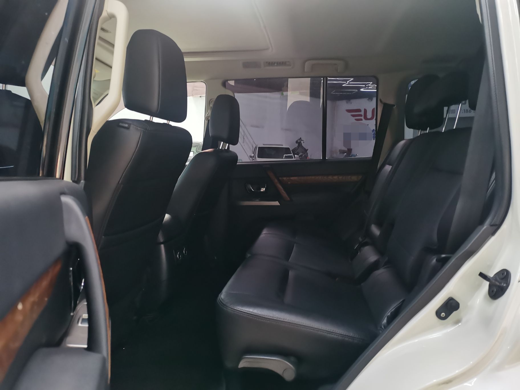 Used Mitsubishi Pajero 2018 3.0L Automatic Luxury Edition
