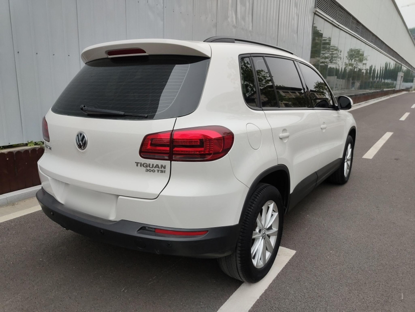 Used Volkswagen Tiguan 2017 300TSI Automatic Two-Wheel Drive Silk Road Comfort Edition
