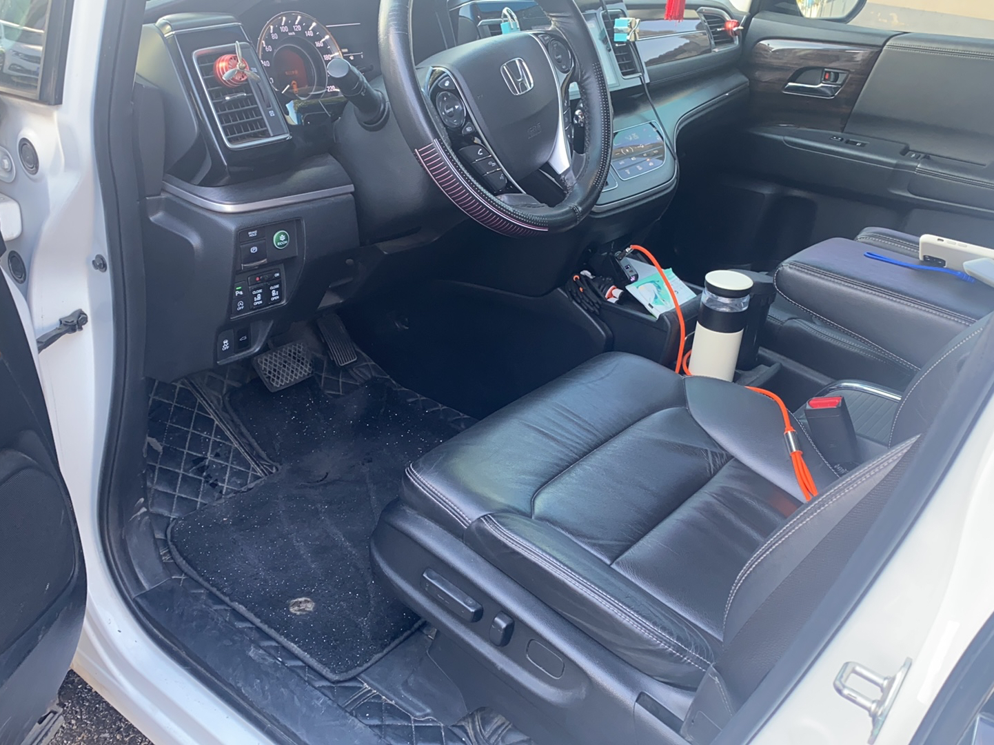 Used Honda Elysion 2016 2.4L Luxury Edition
