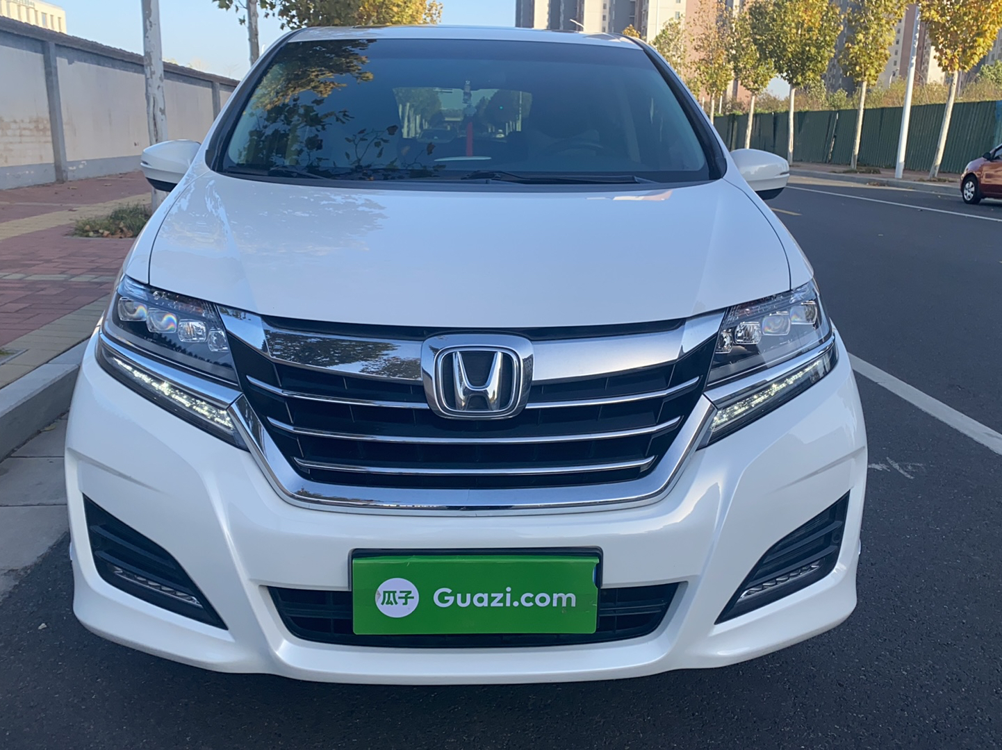Used Honda Elysion 2016 2.4L Luxury Edition
