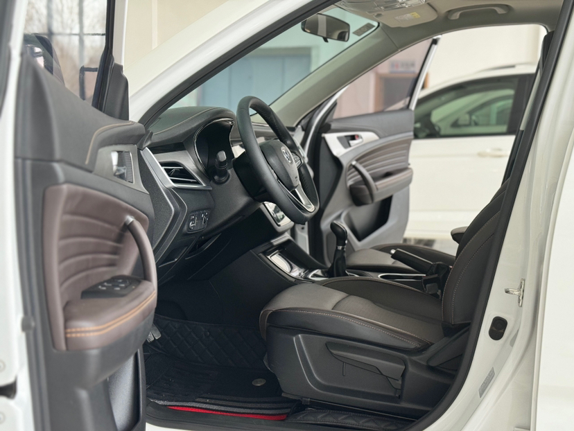 Used Changan CS35PLUS 2018 1.6L Manual Changlian Edition China V Standard
