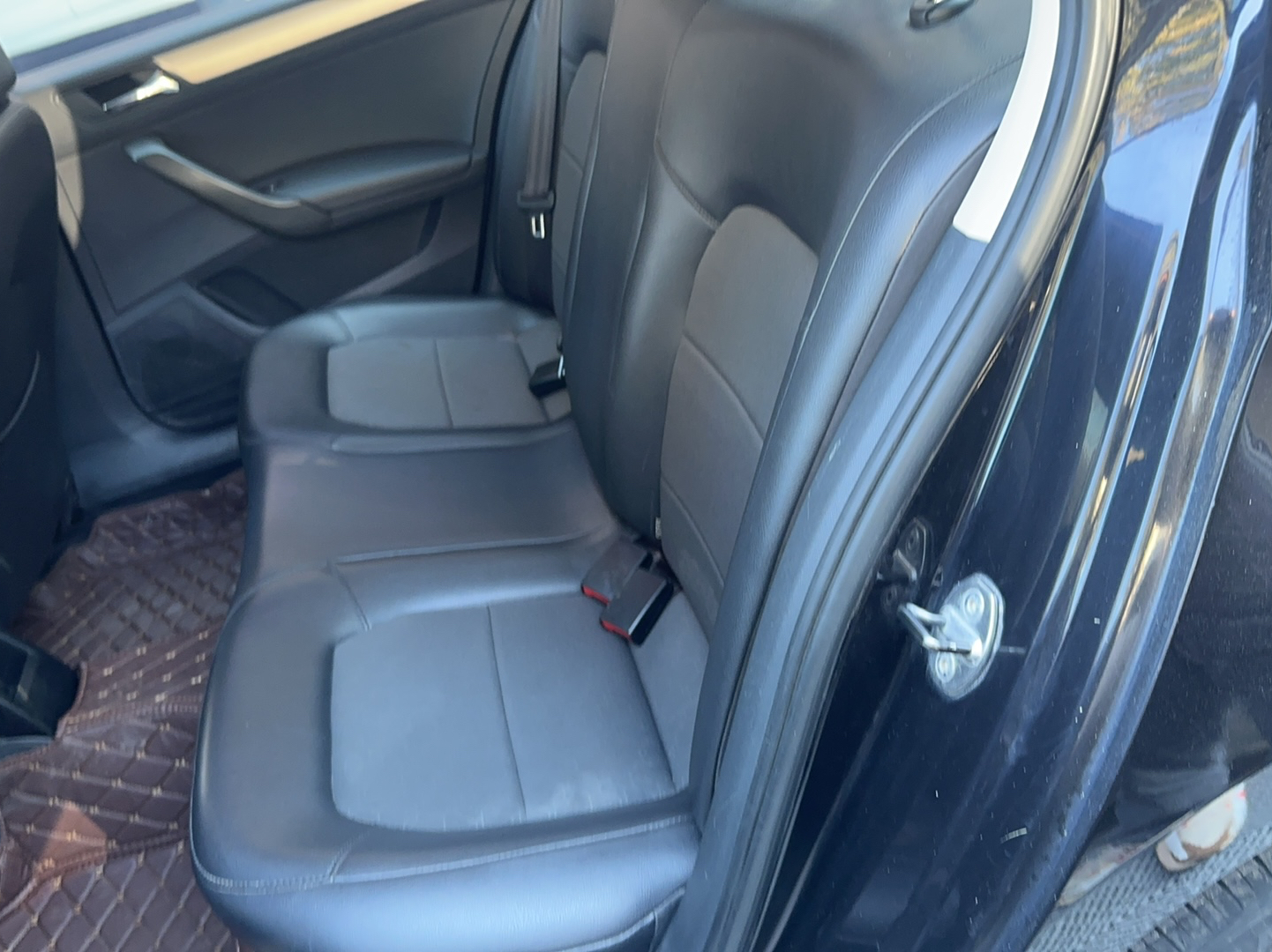 Used Volkswagen Santana 2015 1.6L Automatic Comfort Edition
