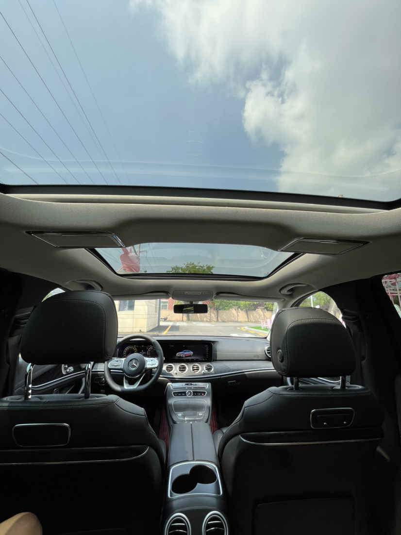 Used Mercedes-Benz E-Class 2019 E 300 L Sporty and Stylish Model
