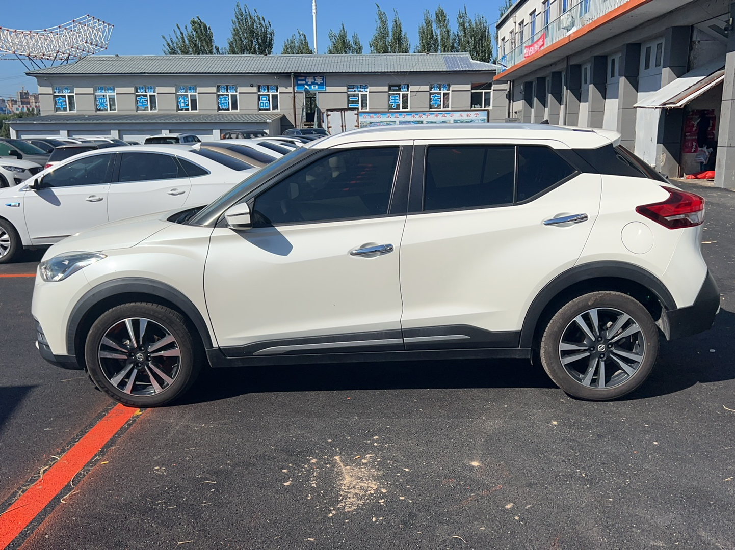 Used Nissan Kicks 2019 1.5L CVT Smart Connect Luxury Edition
