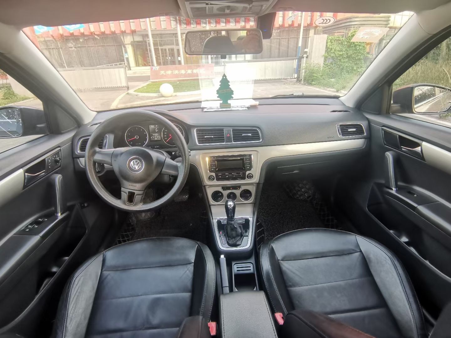 Used Volkswagen Lavida 2013 Revised Version 1.4 TSI DSG Comfort Edition
