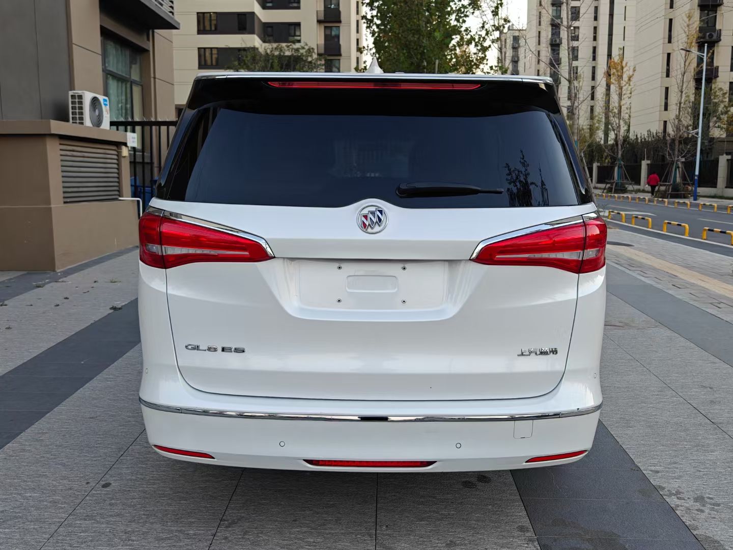 Used Buick GL8 2017 ES 28T Premium Version China V Standard
