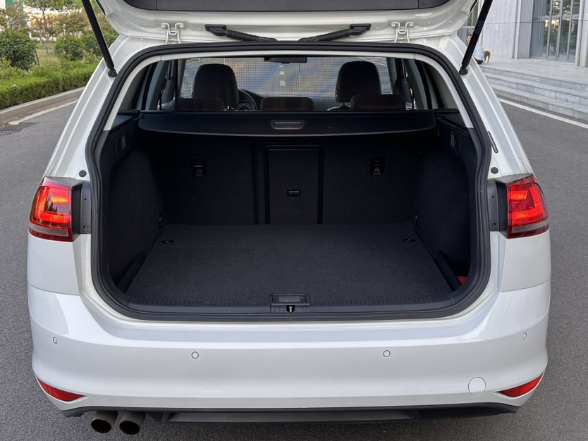 Used Volkswagen Golf 2014 1.4TSI Luxury Travel Edition
