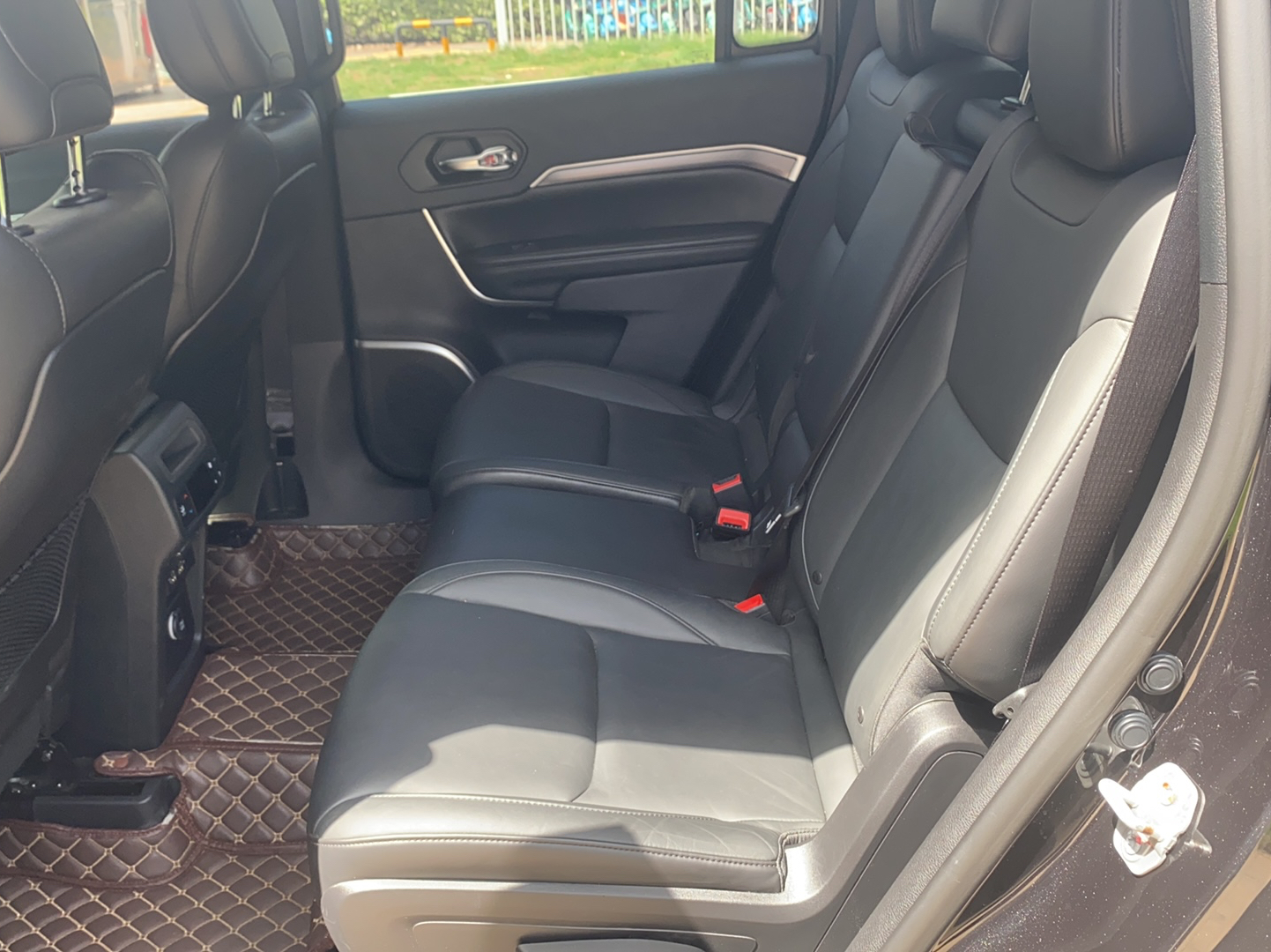 Used  Grand Commander 2018 2.0T Four-Wheel Drive Prestige Edition China V