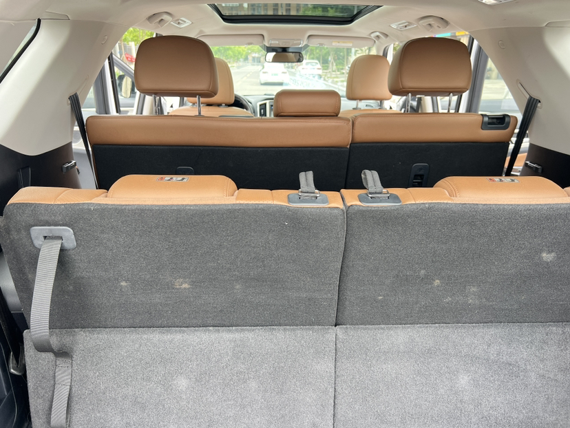 Used Changan CS95 2017 2.0T Two-Wheel Drive Zhitu Edition
