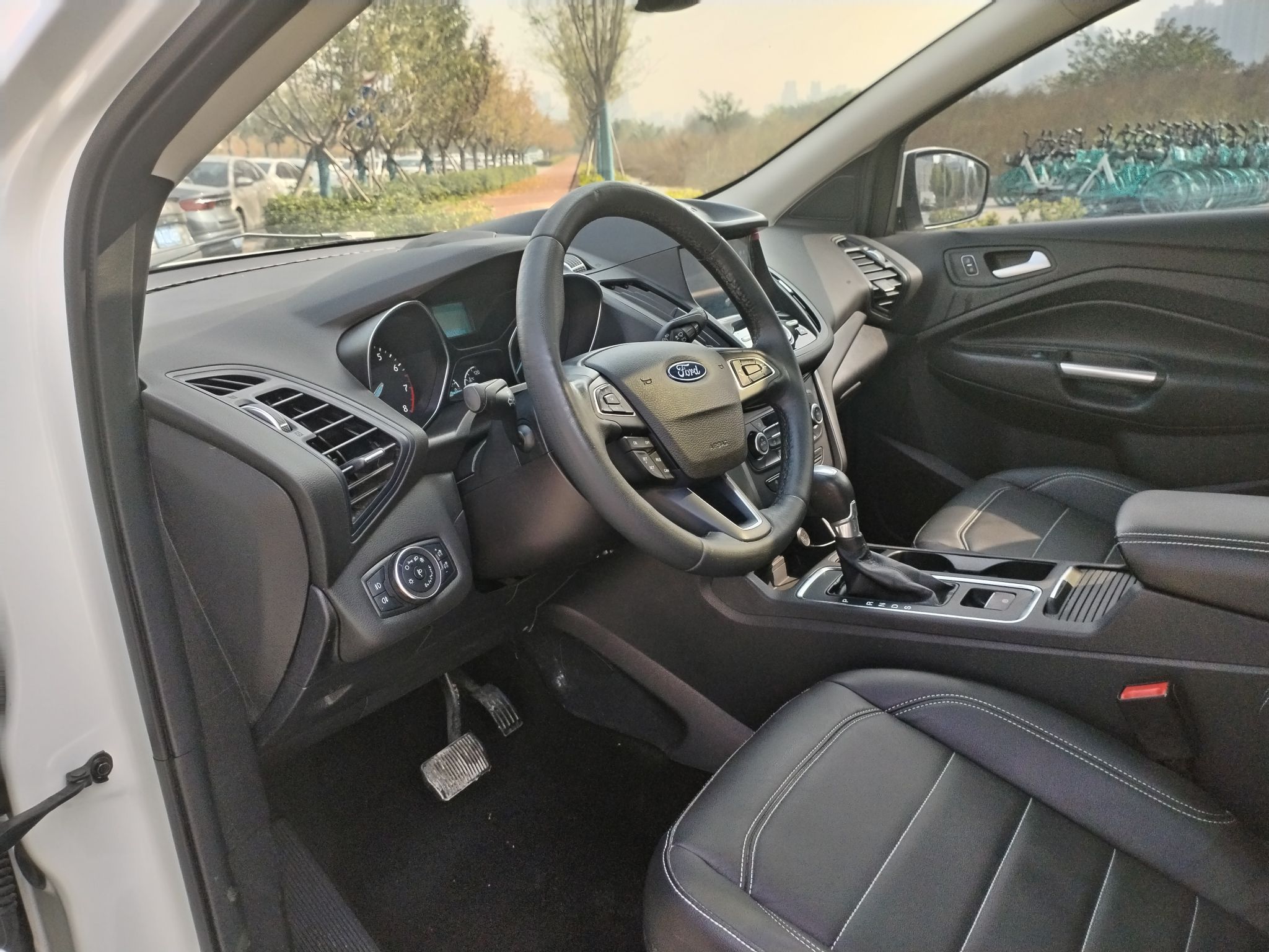 Used Ford Kuga 2017 EcoBoost 180 Two-Wheel-Drive Tiger Leap Model
