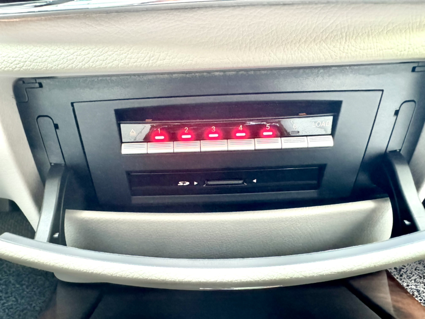 Used Mercedes-Benz S-Class 2012 S 400 L HYBRID Grand Edition
