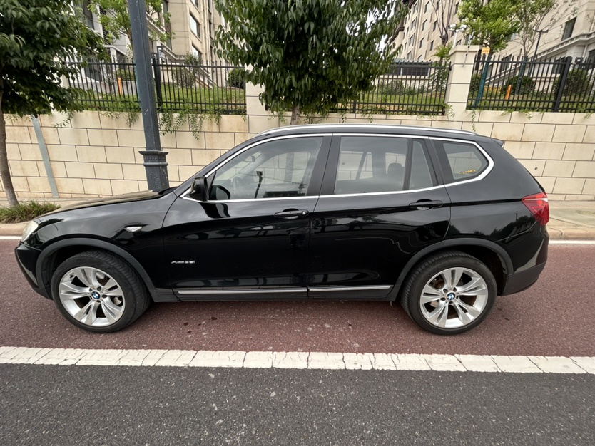 Used BMW X3 2011 xDrive35i Luxury Model