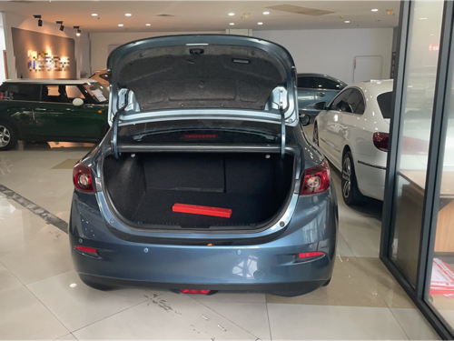 Used Mazda Mazda 3 Axela 2014 Sedan 1.5L Automatic Comfort Model
