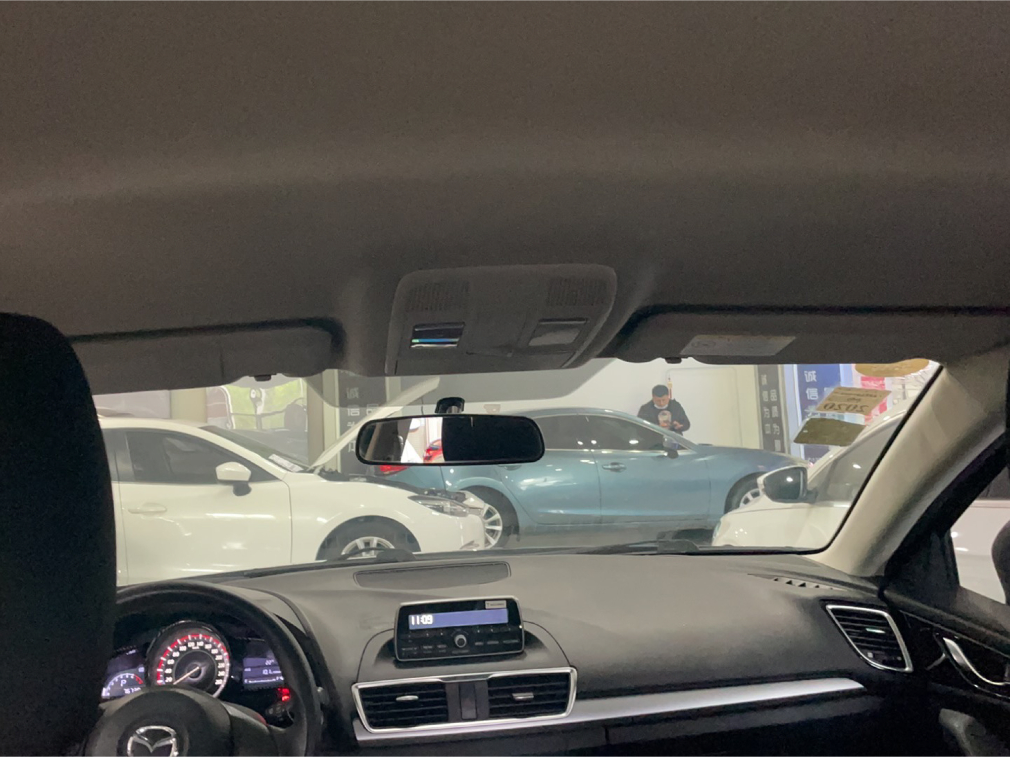 Used Mazda Mazda 3 Axela 2014 Sedan 1.5L Automatic Comfort Model
