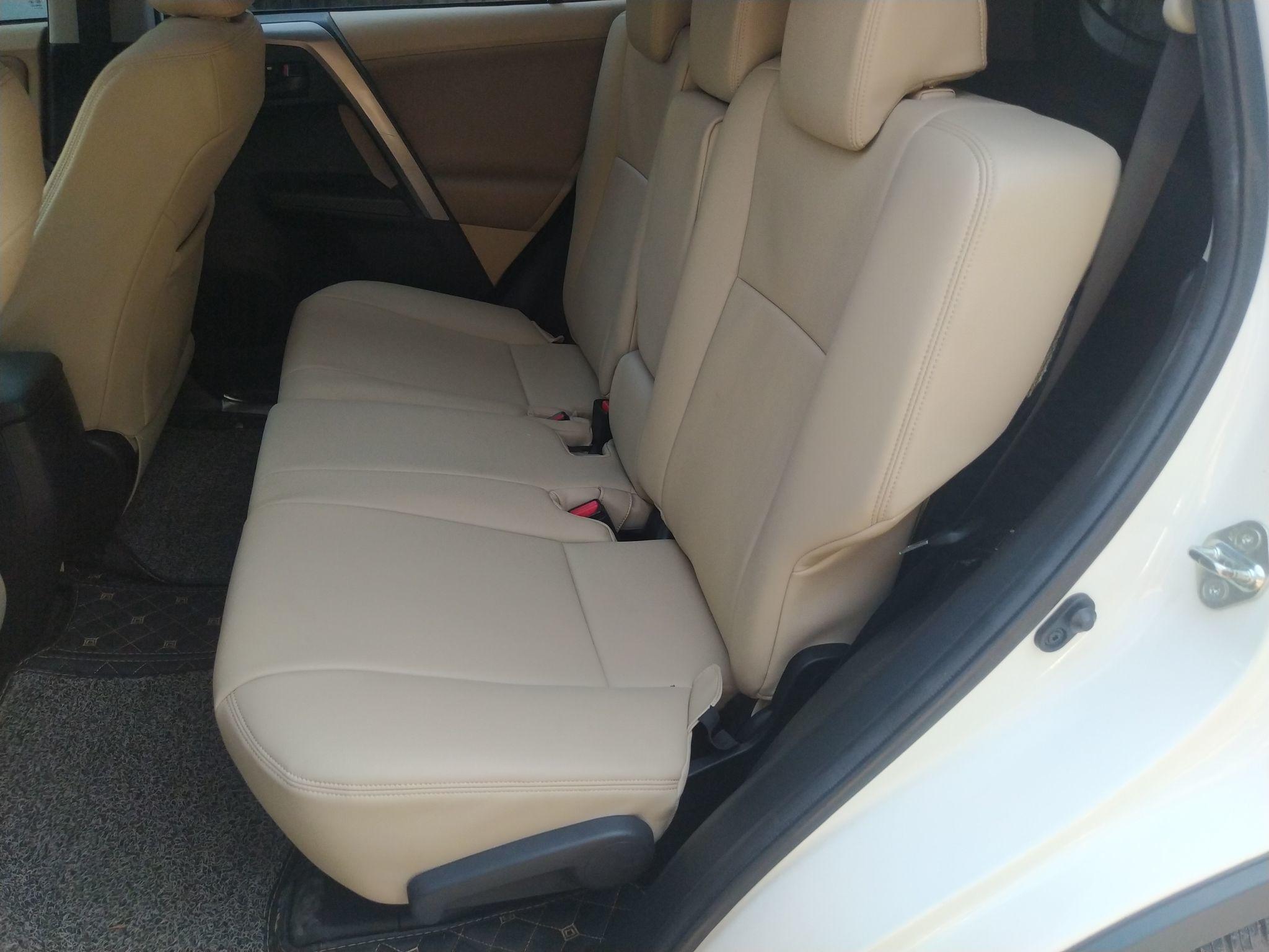 Used Toyota RAV4 2013 2.0L CVT Four-Wheel Drive Fashion Edition