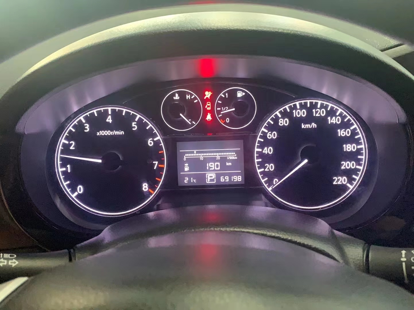 Used Nissan Tiida 2011 1.6L CVT Smart Version
