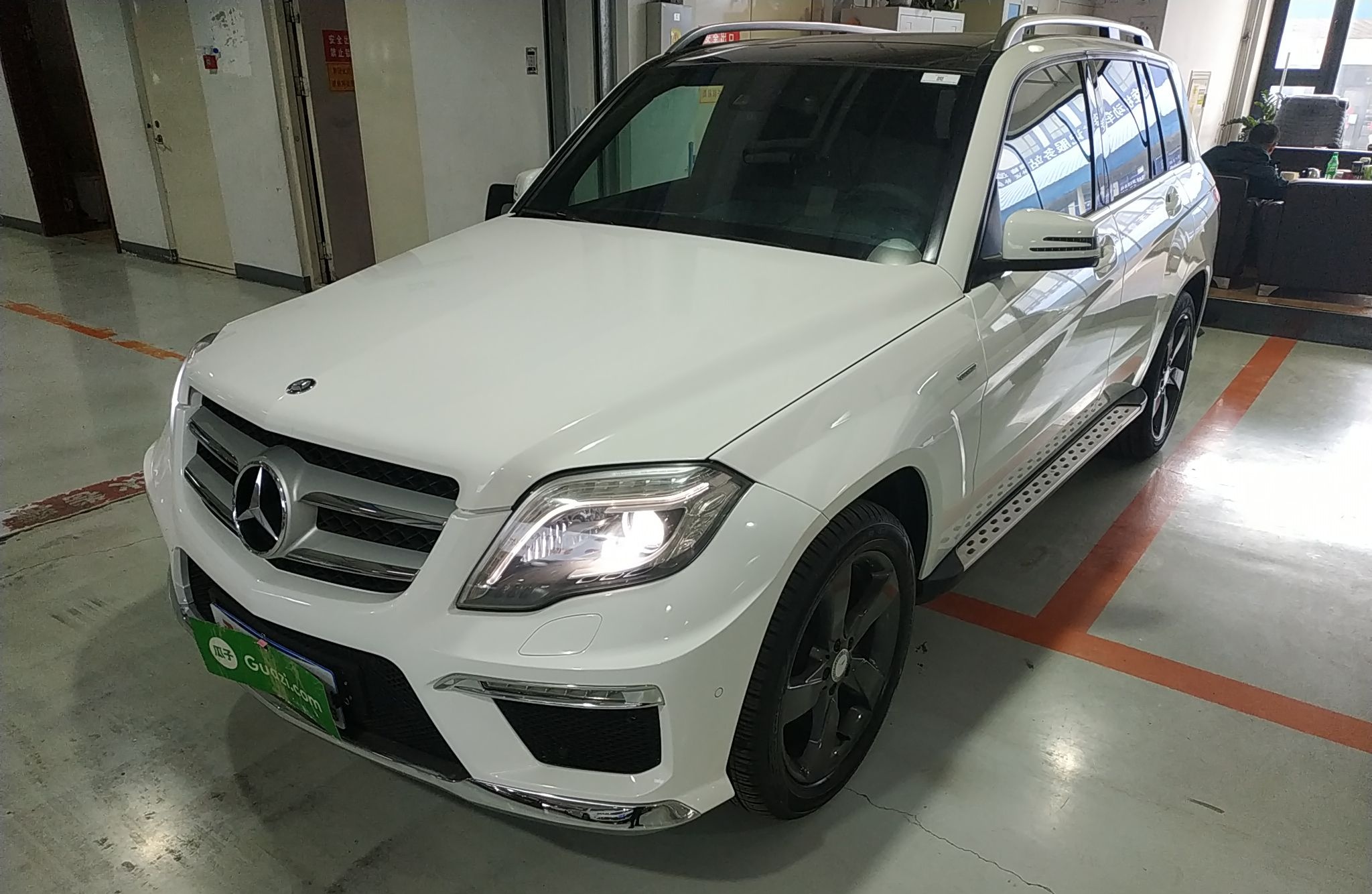 Used Mercedes-Benz GLK-Class 2015 GLK 260 4MATIC Fashion Edition Ultimate Version
