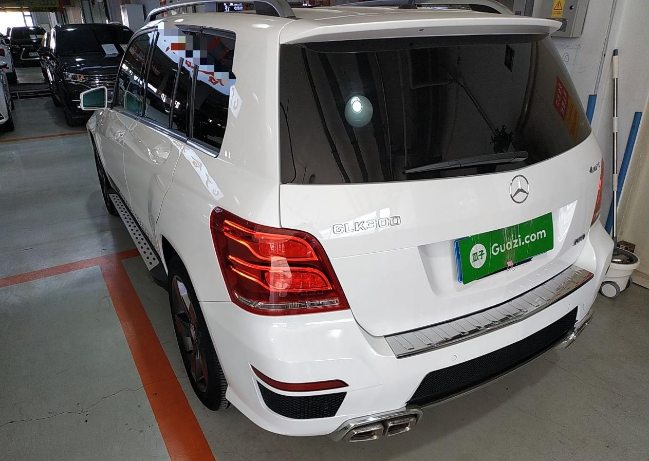 Used Mercedes-Benz GLK-Class 2015 GLK 260 4MATIC Fashion Edition Ultimate Version
