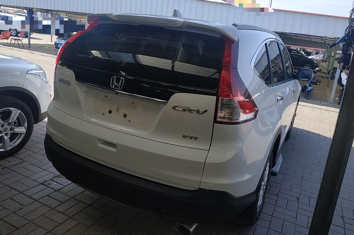 Used Honda CR-V 2013 2.4L Two-Wheel-Drive Luxury Edition

