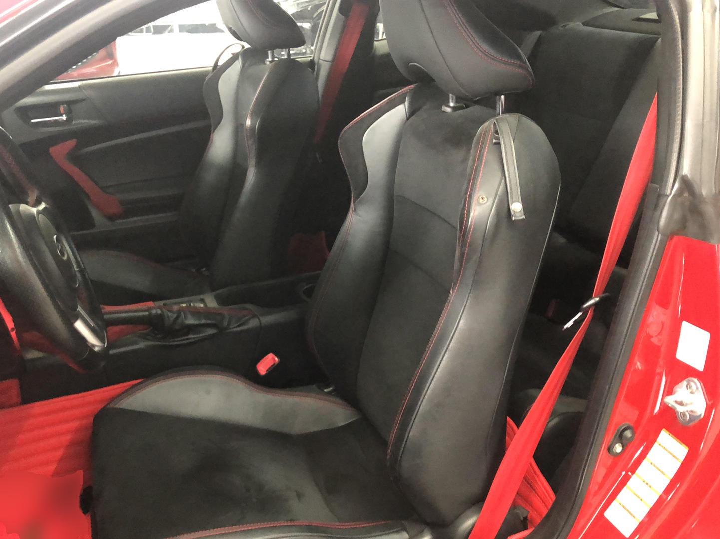 Used Subaru BRZ 2013 2.0i Automatic Luxury Model
