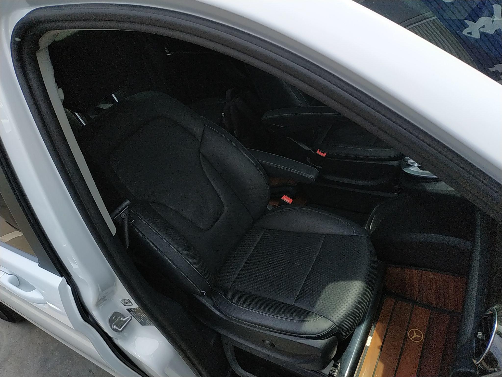 Used Mercedes-Benz V-Class 2017 V 260 Avantgarde Edition
