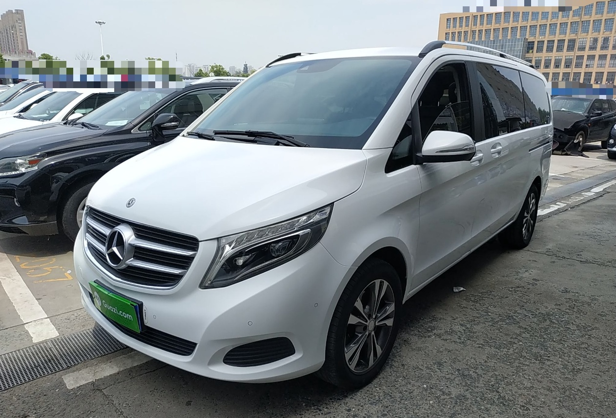 Used Mercedes-Benz V-Class 2017 V 260 Avantgarde Edition