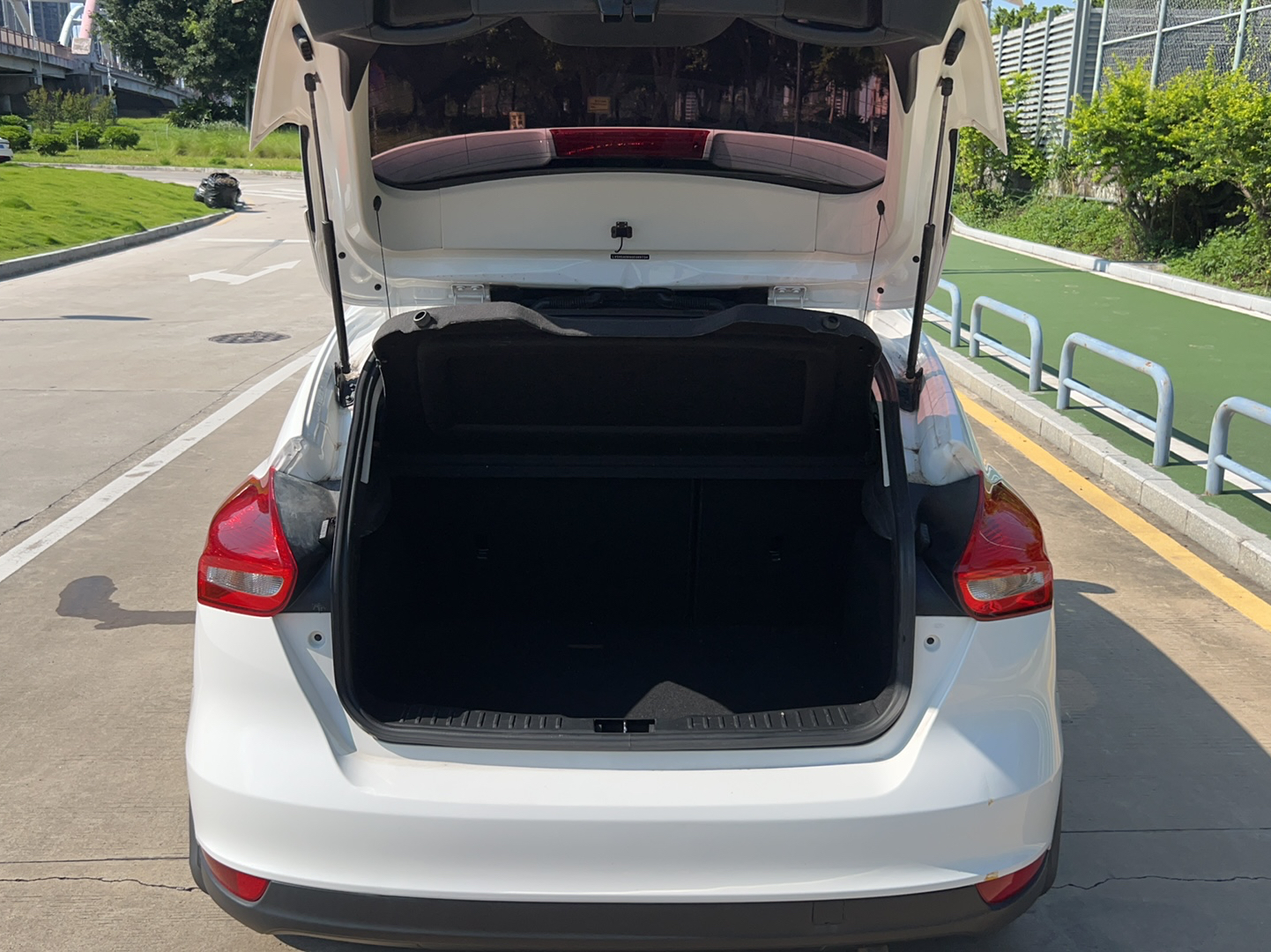 Used Ford Focus 2015 Hatchback 1.6L Automatic Comfort Model
