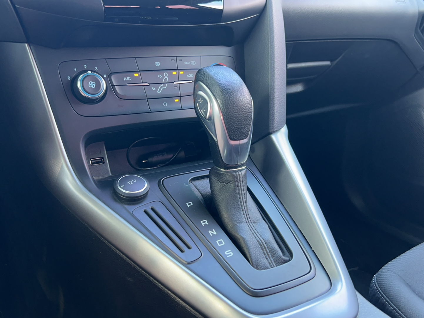 Used Ford Focus 2015 Hatchback 1.6L Automatic Comfort Model
