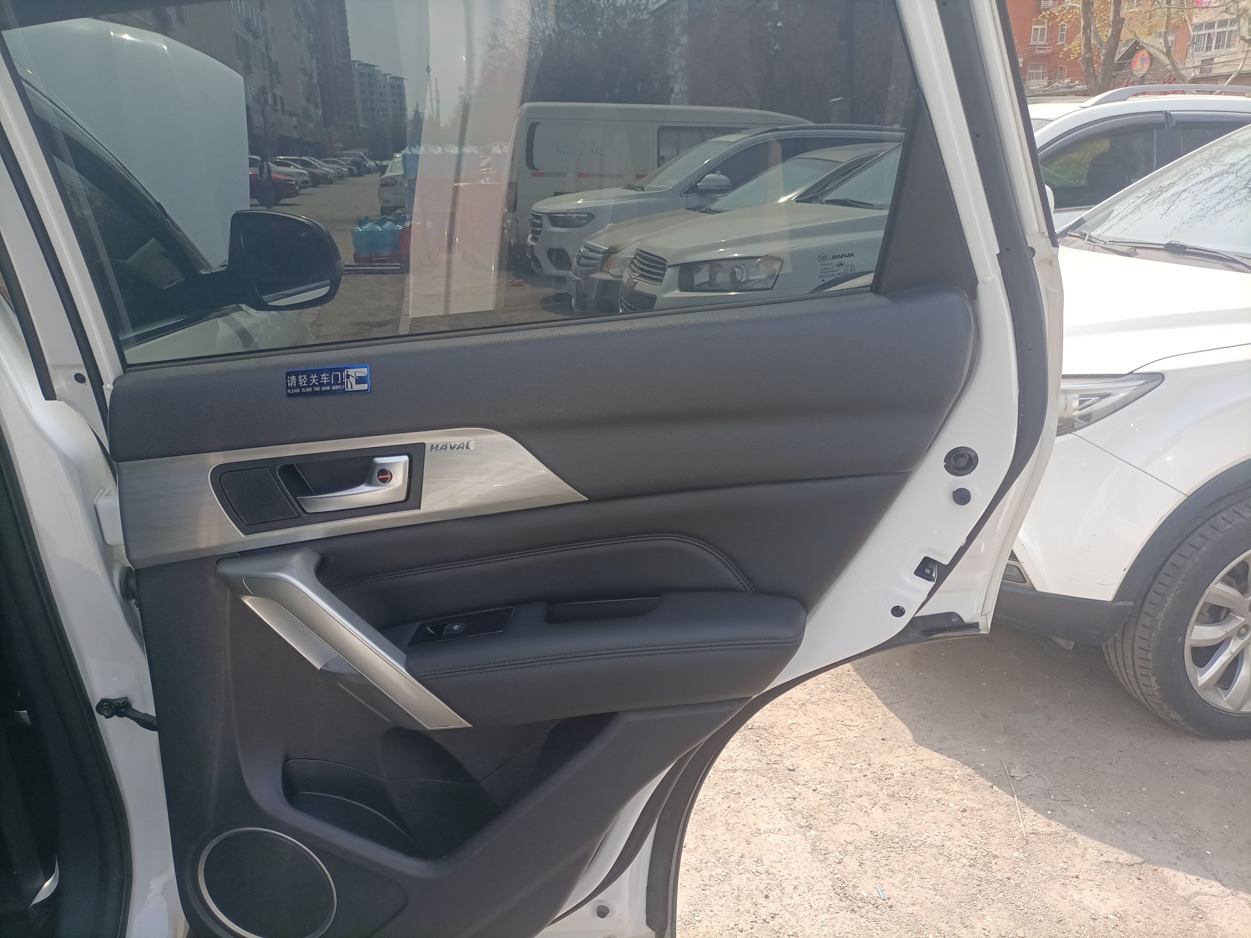 Used Haval H2 2018 Red-Label 1.5T Dual-Clutch Two-Wheel-Drive Luxury Model
