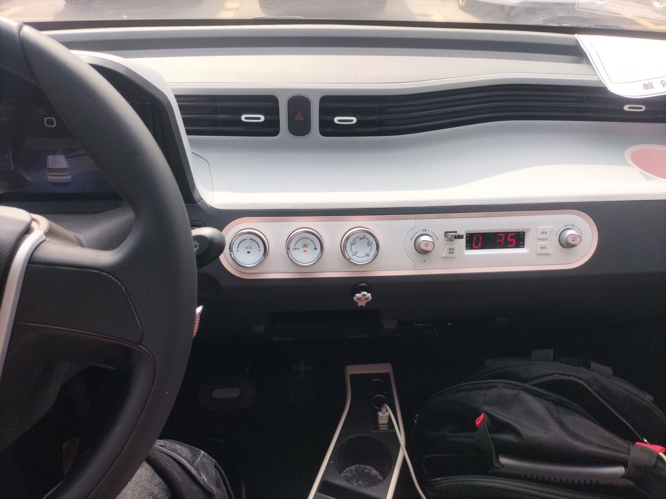 Used Wuling Hongguang MINIEV 2021 Macaron Premium Model – Lithium-NMC
