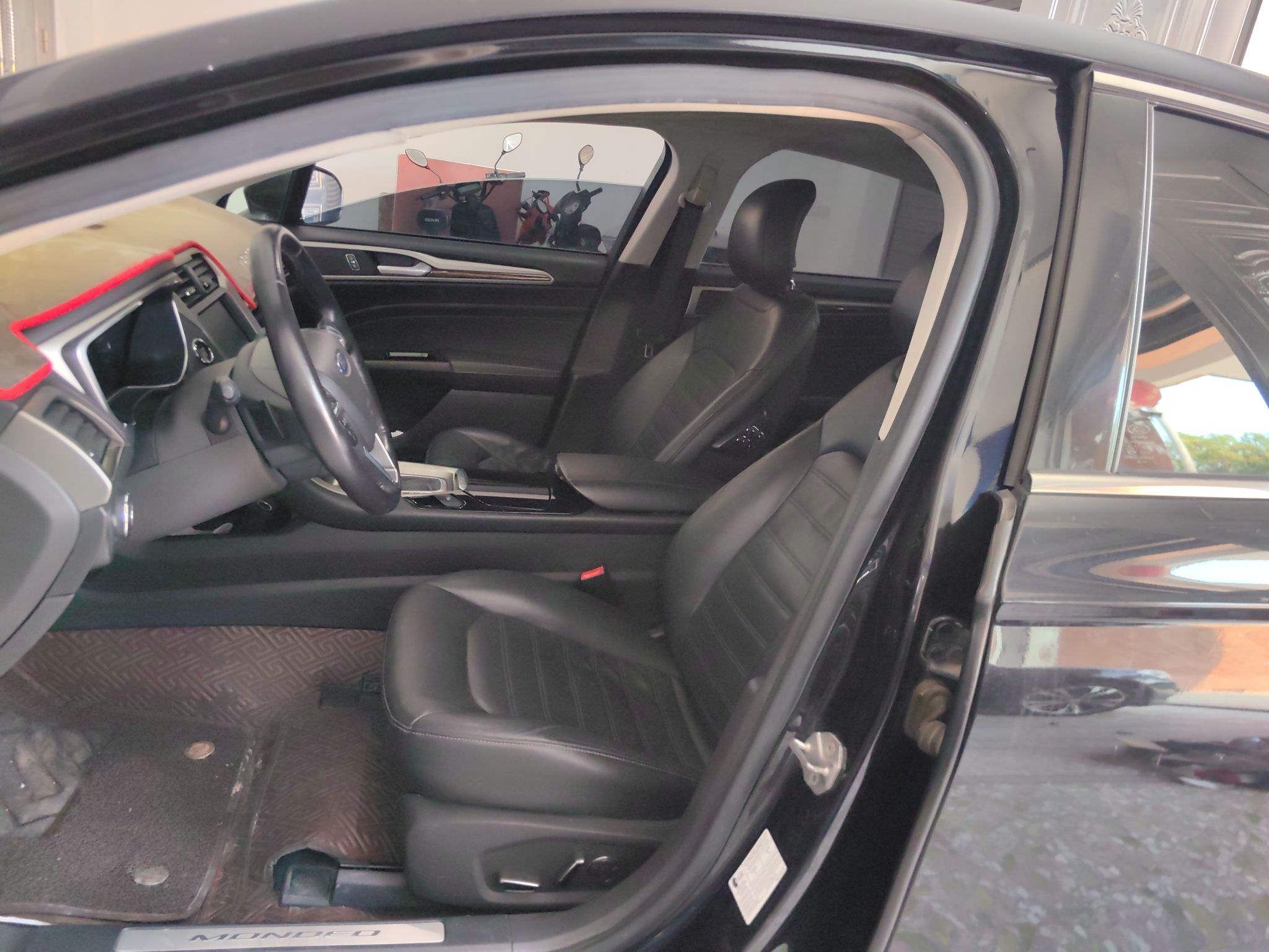 Used Ford Mondeo 2013 2.0L GTDi240 Flagship Edition
