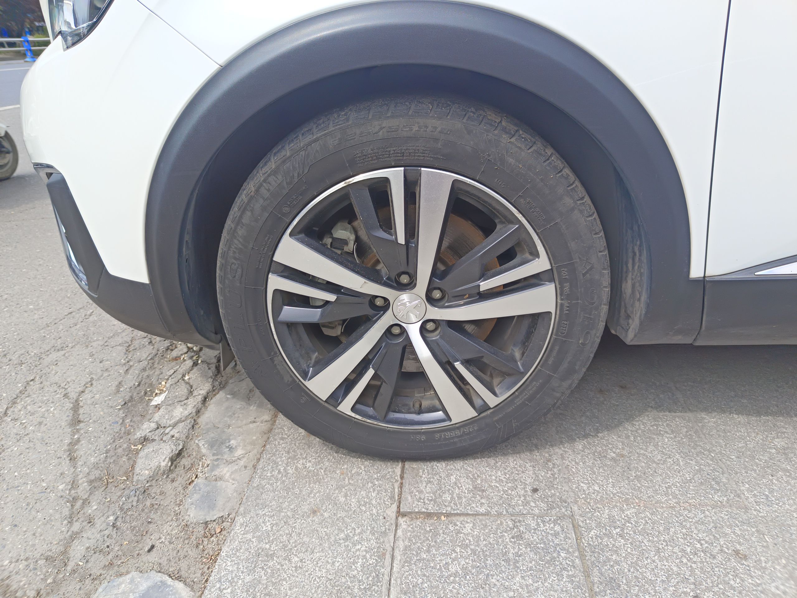 Used Peugeot 5008 2017 350THP 7-Seater Elite Edition
